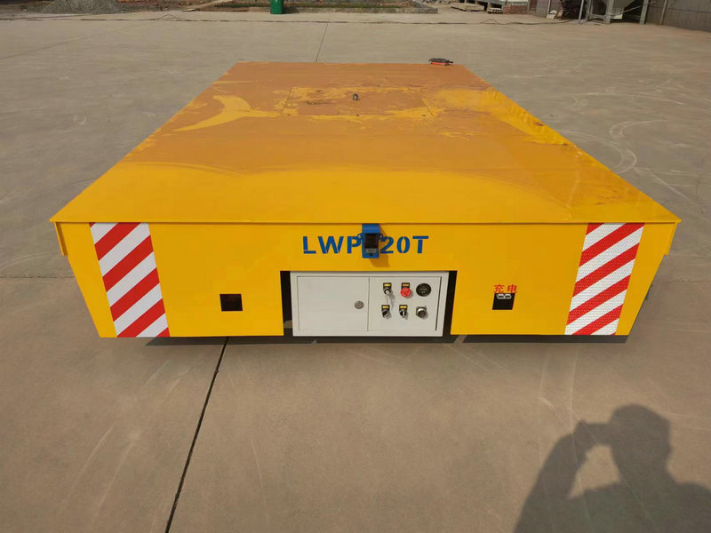 ট্র্যাকহীন বৈদ্যুতিক গাড়ি