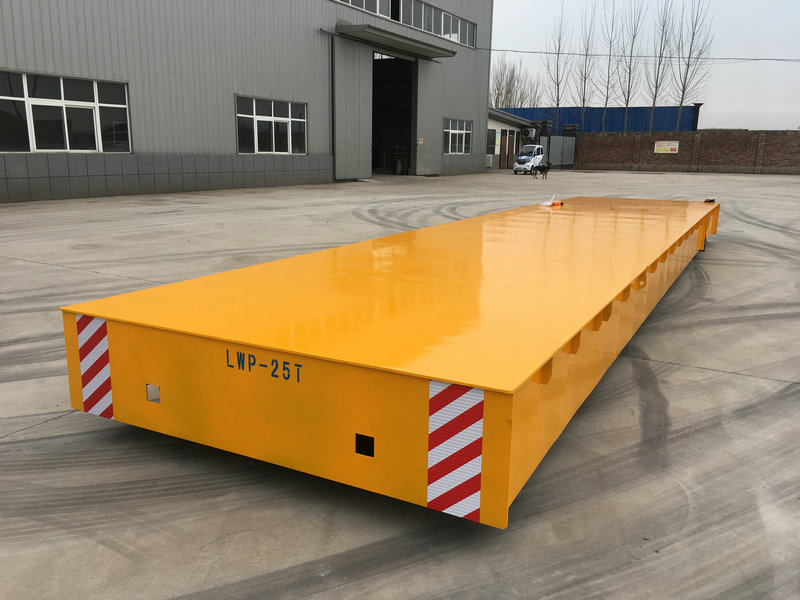 ব্যাটারি পাওয়ার Trackless পরিবহন গাড়ি