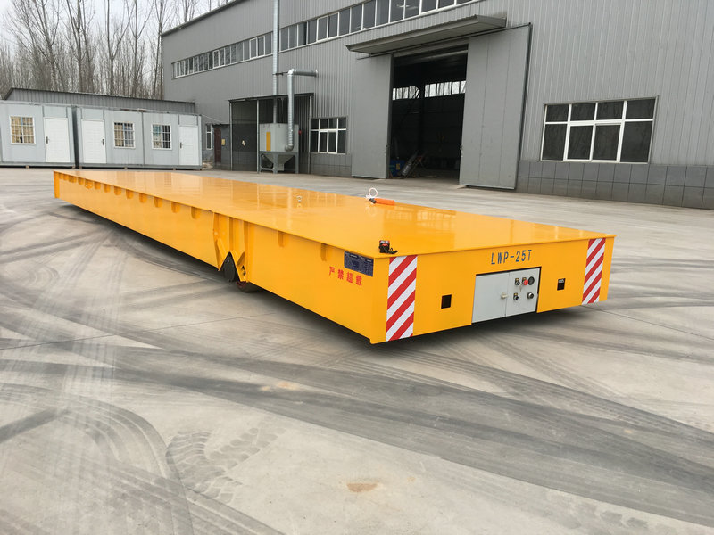 ব্যাটারি পাওয়ার Trackless পরিবহন গাড়ি