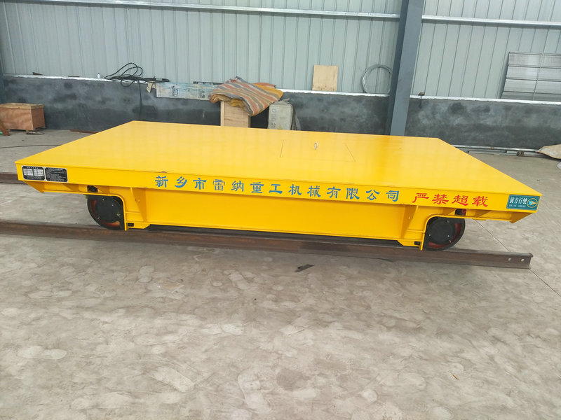 ৩০ টন মোটরসাইকেল