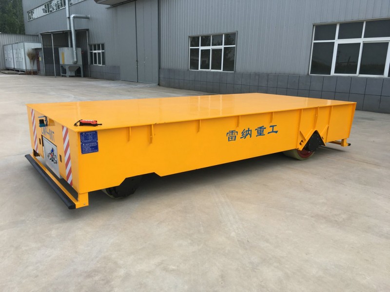 মোটর চালিত 60T বৈদ্যুতিক Trackless Transfer Wagon