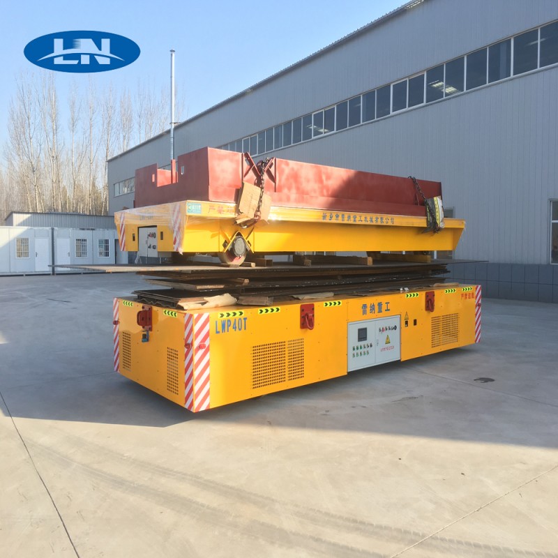 কিভাবে একটি Trackless বৈদ্যুতিক ট্রান্সফার গাড়ি কাজ করে